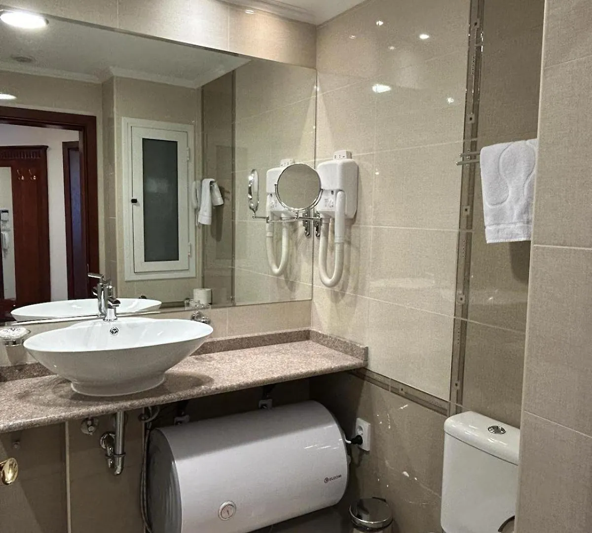 Bardarova Apartments Downtown بانسكو